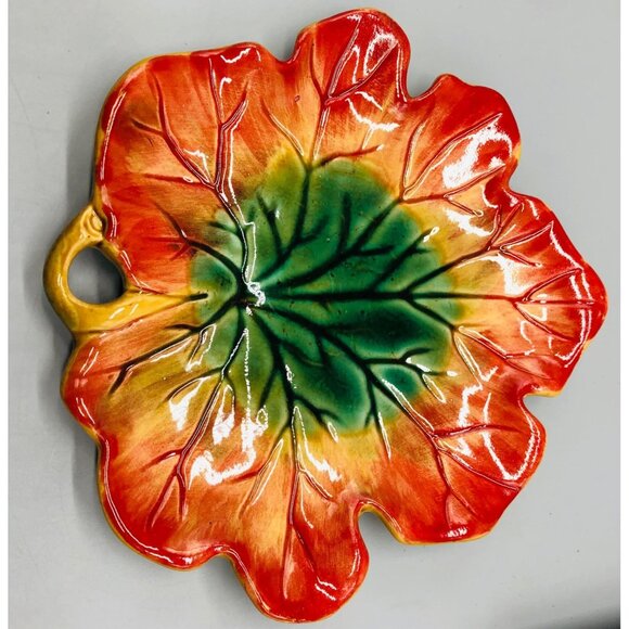 Chris Madden for Home collection leaf plate ceramic 8.25" x 8.5" new - Picture 1 of 9
